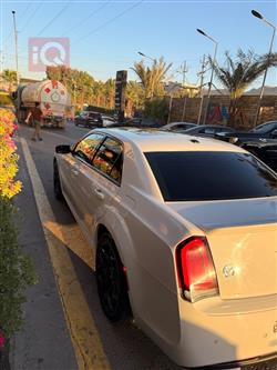 كرايسلر 300